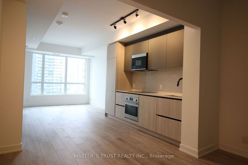 108 Peter St, unit 1703 for rent