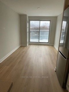 58 Orchard View Blvd, unit 401 for sale