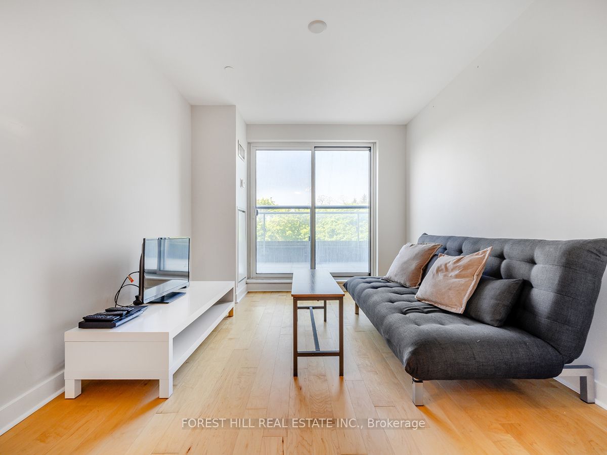 58 Orchard View Blvd, unit 401 for sale