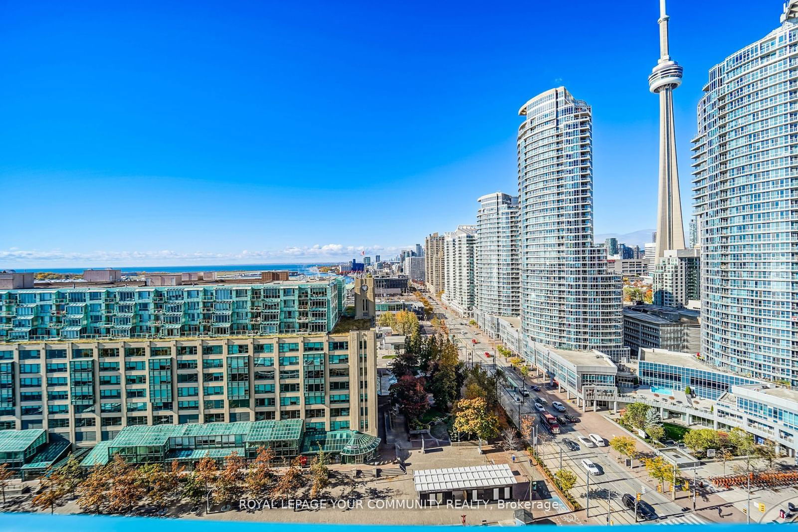 77 Harbour Sq, unit 1909 for sale