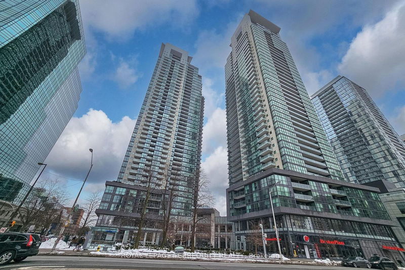 5162 Yonge St, unit 3215 for sale