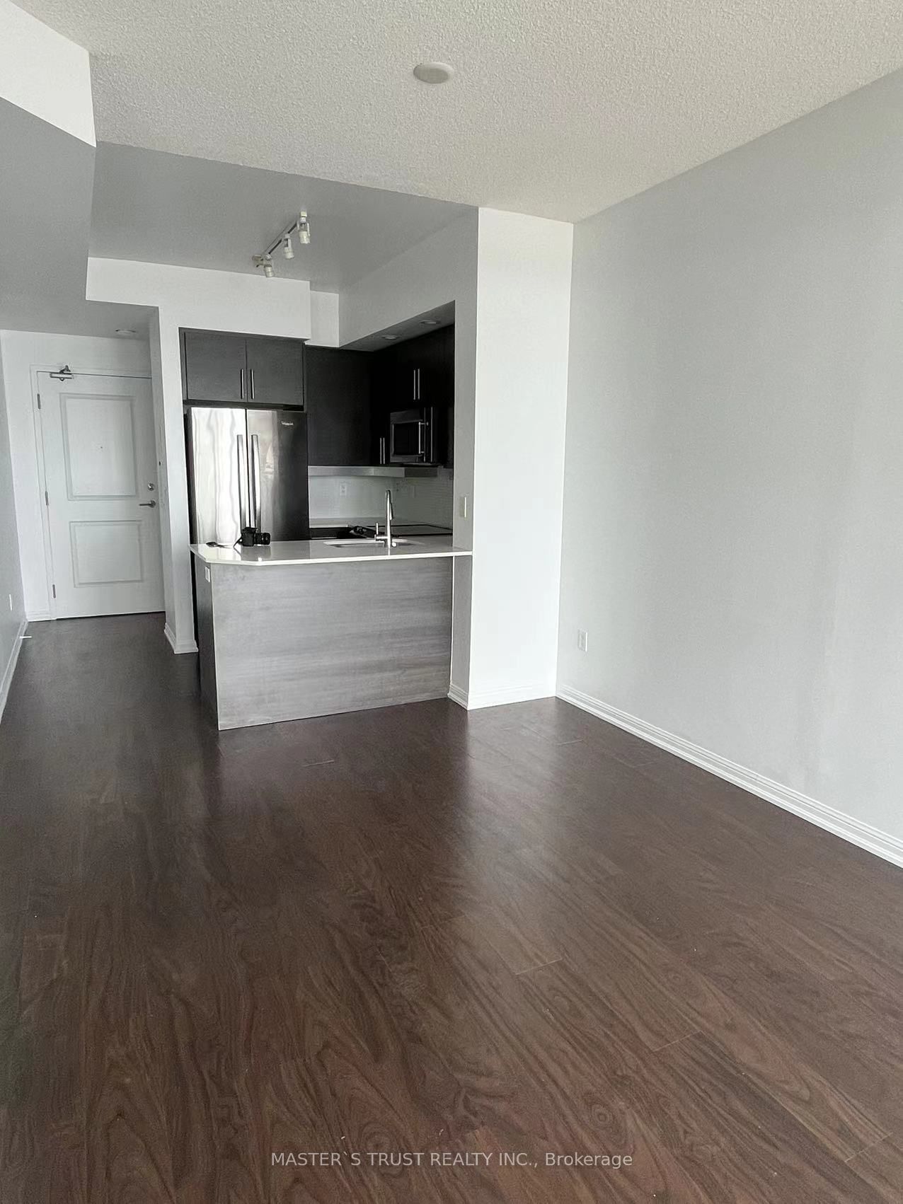 65 East Liberty St, unit 1504 for rent