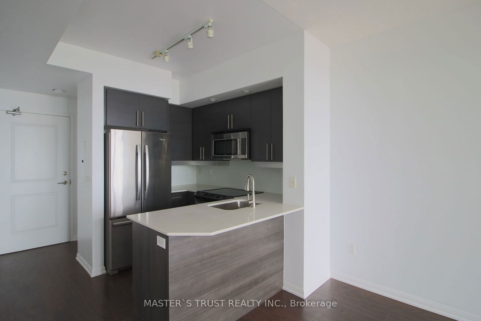 65 East Liberty St, unit 1504 for rent