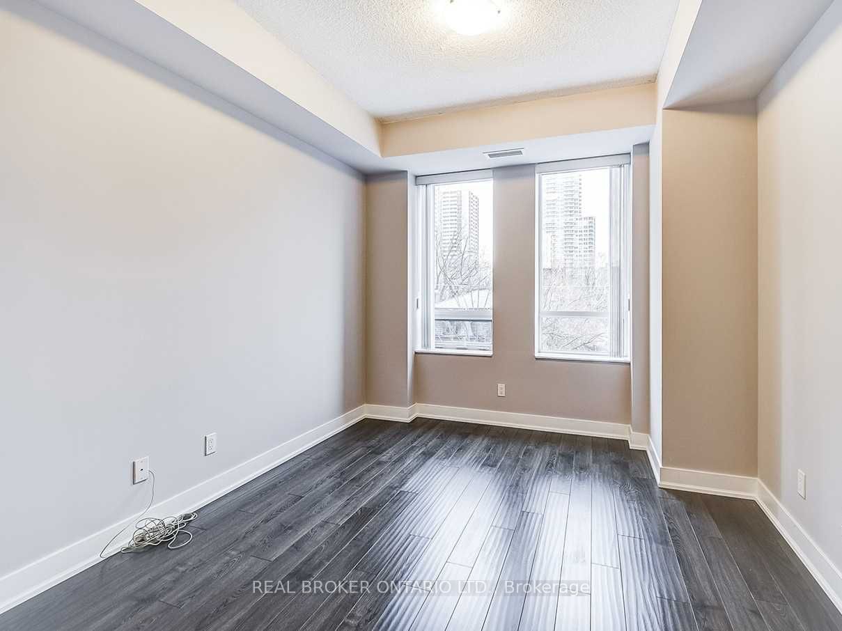 28 Linden St, unit 306 for rent