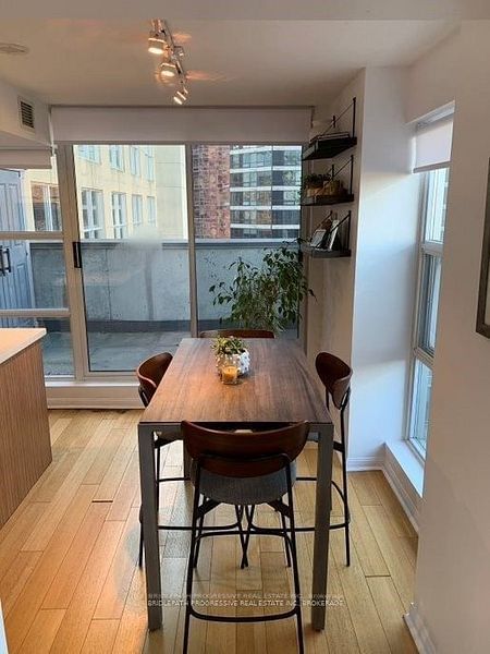 11 St Joseph St, unit 1704 for rent