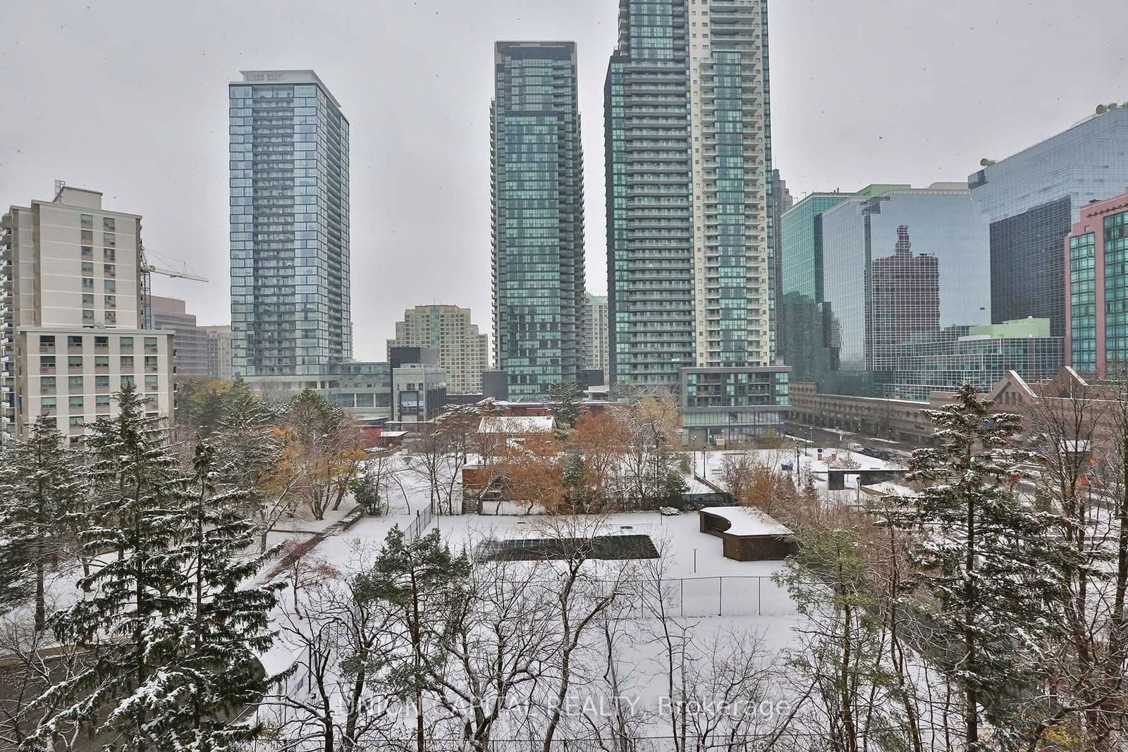 Peninsula Place Condos, North York, Toronto