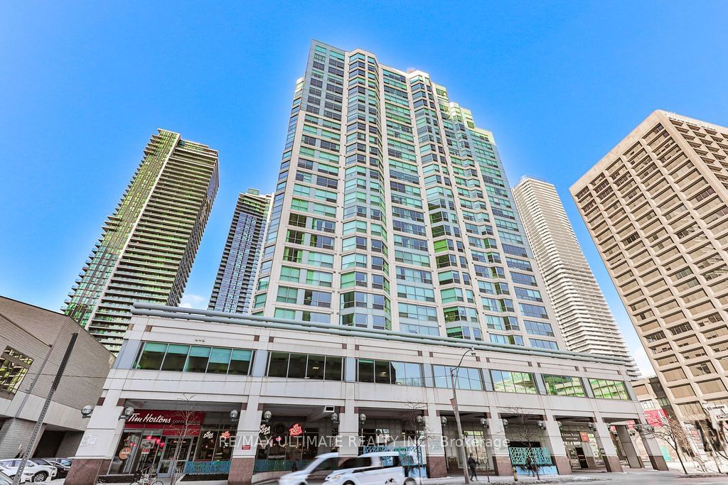 10 Queens Quay W, unit 1408 for rent