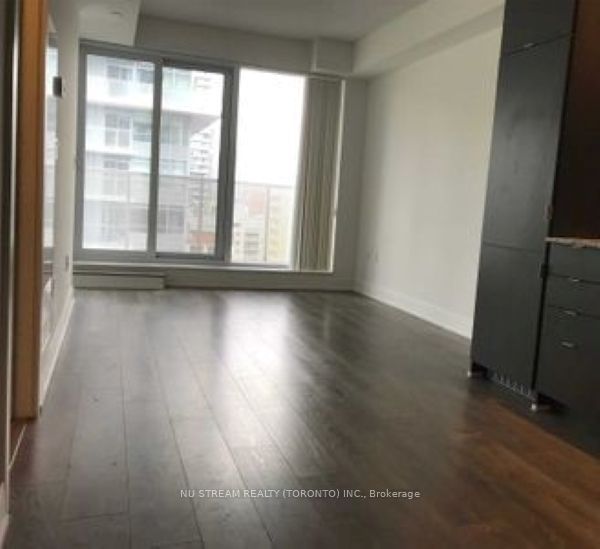 89 Mcgill St, unit 1103 for rent