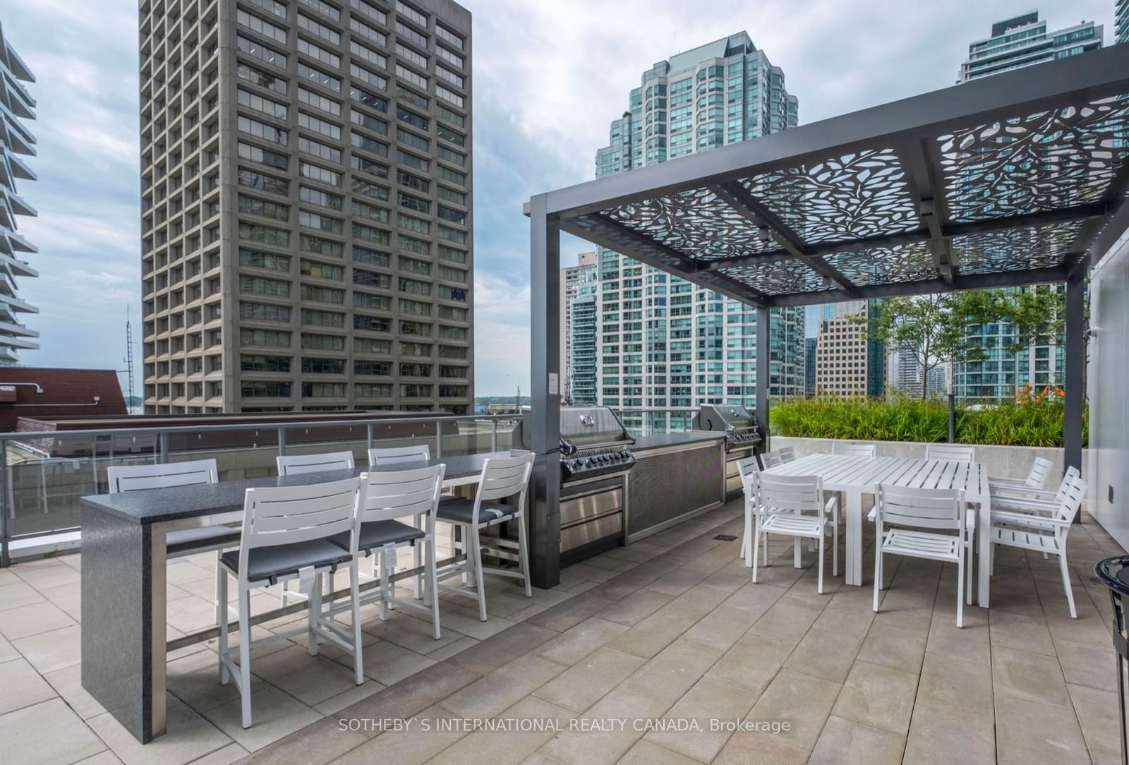 28 Freeland St, unit 3508 for rent