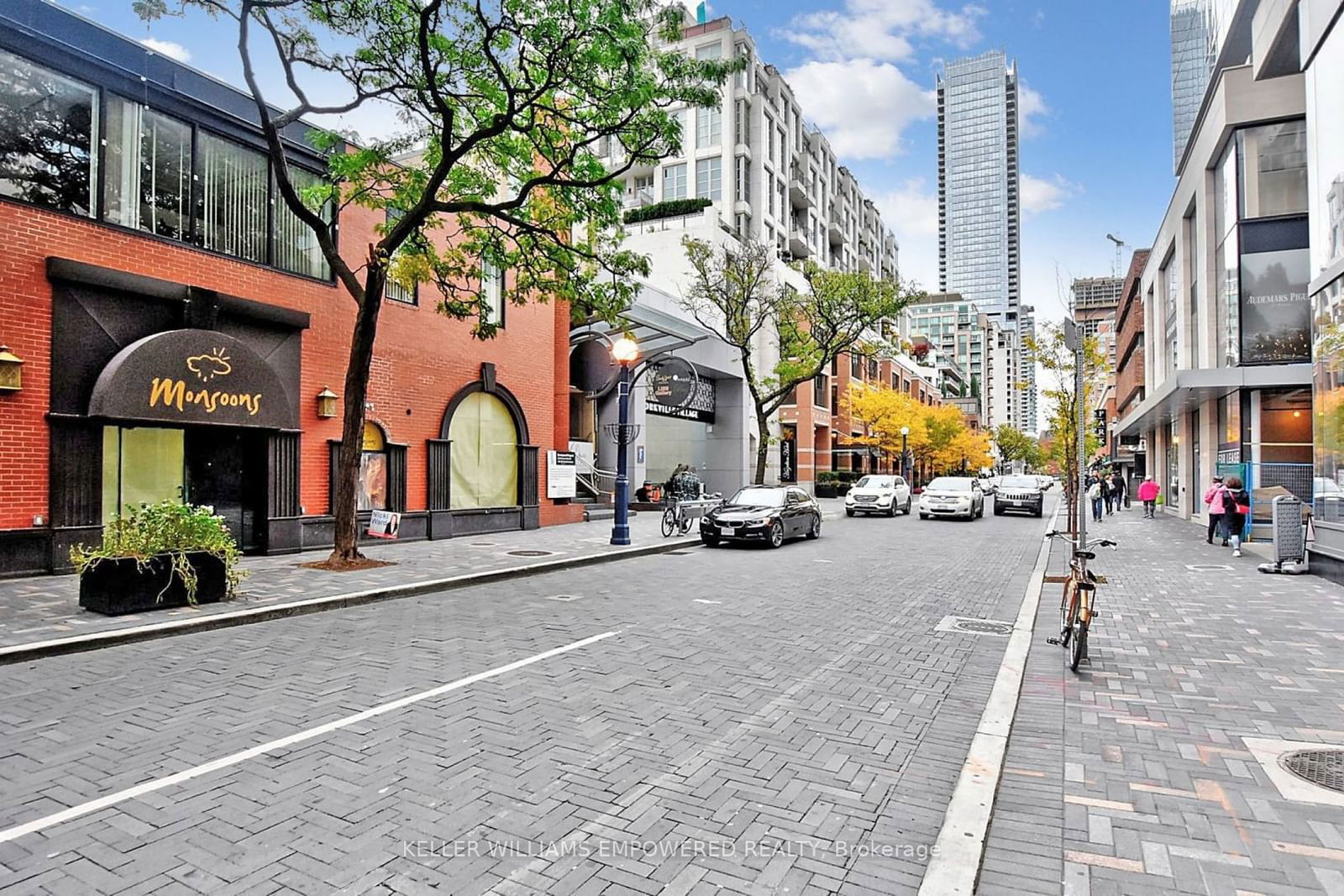 155 Yorkville Ave S, unit 2811 for sale