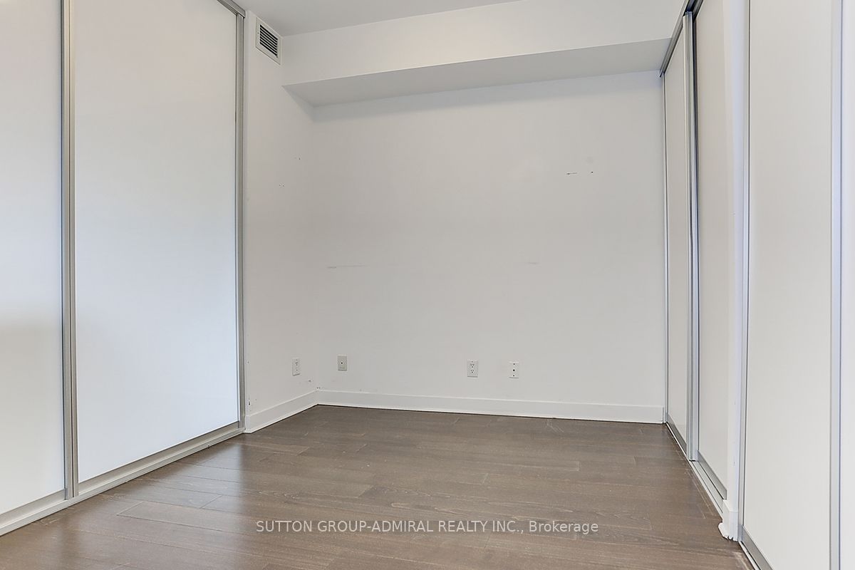 156 Portland St, unit 403 for rent