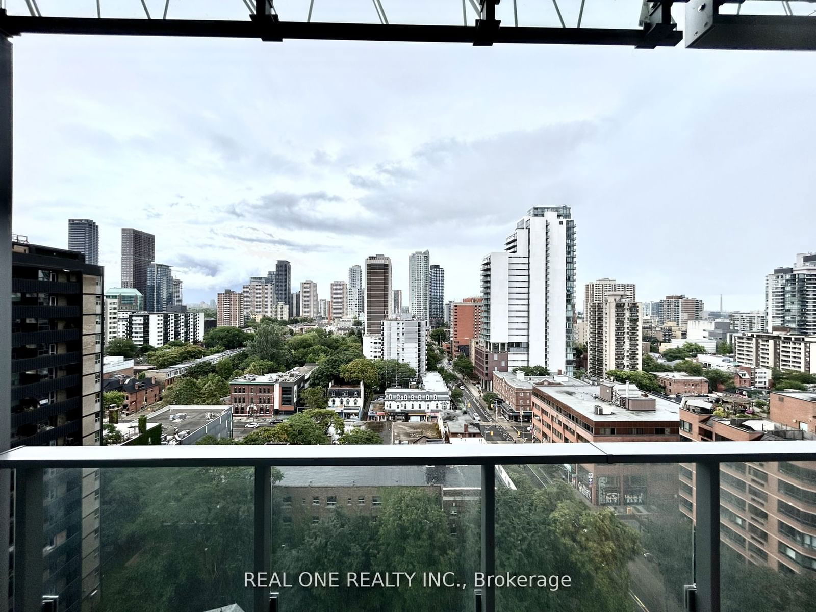 50 Wellesley St E, unit 1806 for rent