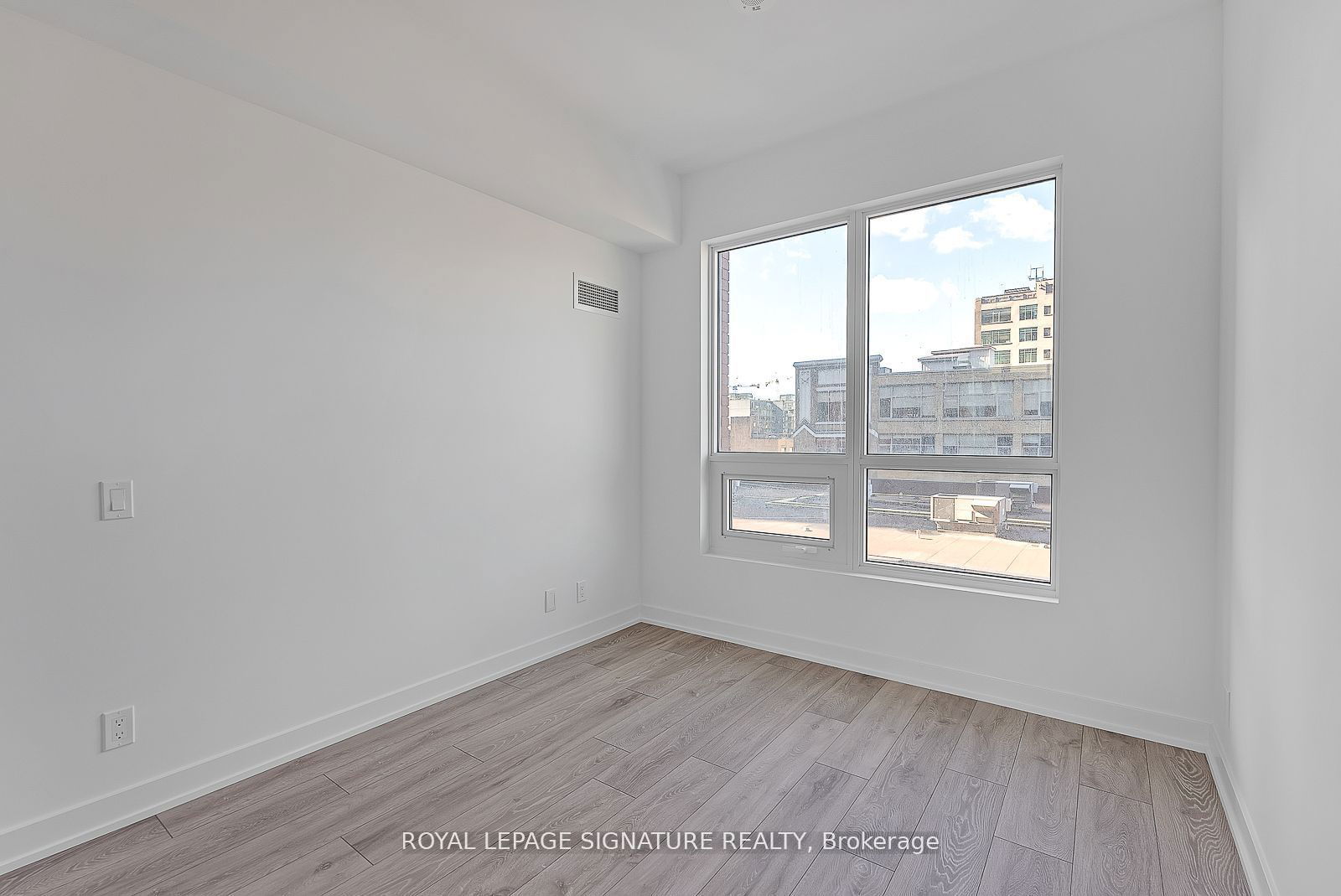 108 Peter St, unit 721 for rent