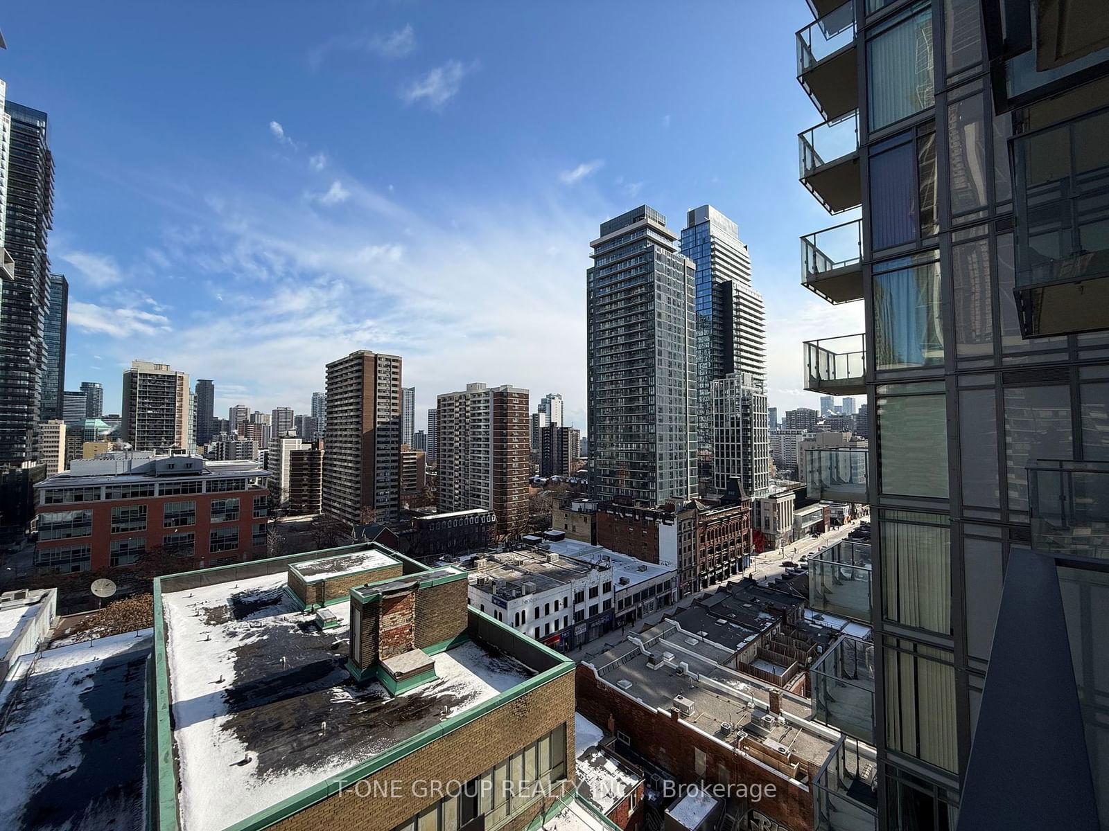 75 St Nicholas St, unit 1308 for sale