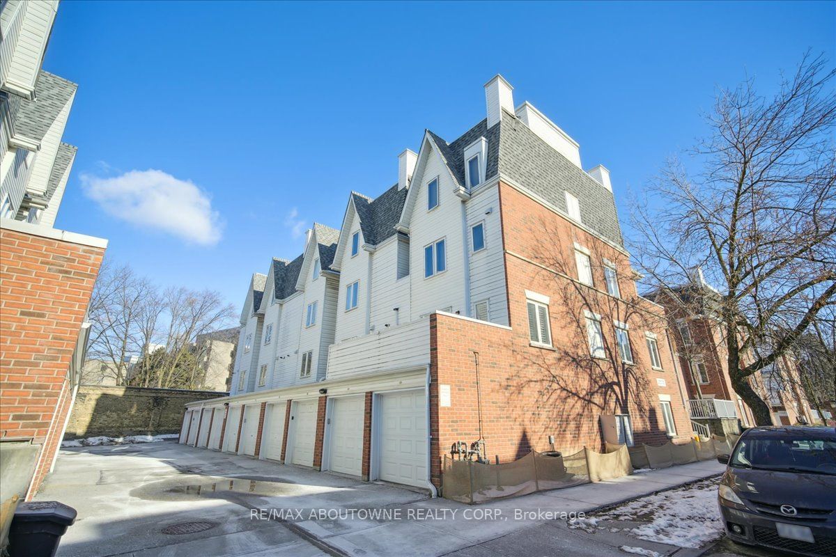 12 Sudbury St, unit 3005 for sale