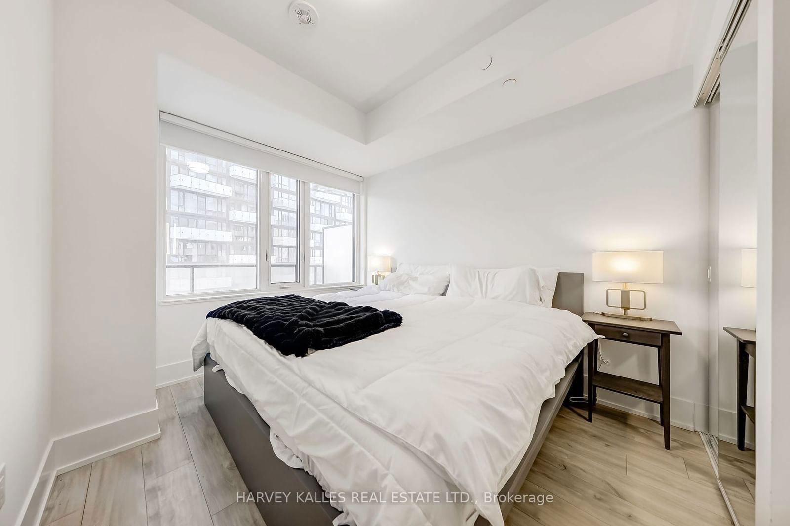 480 Front St W, unit 1308 for rent