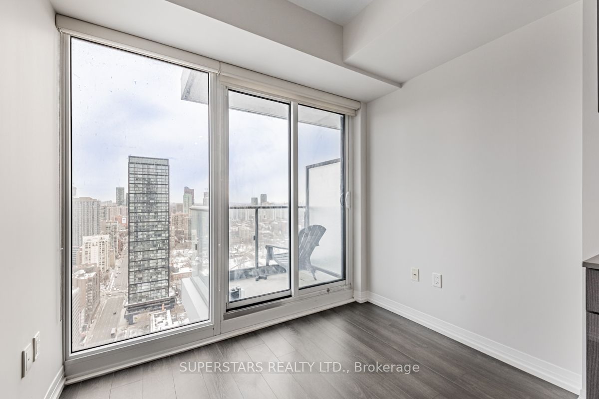 251 Jarvis St, unit 3812 for sale