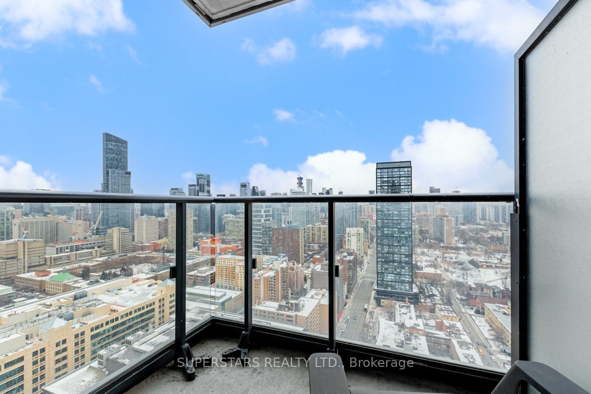 251 Jarvis St, unit 3812 for sale