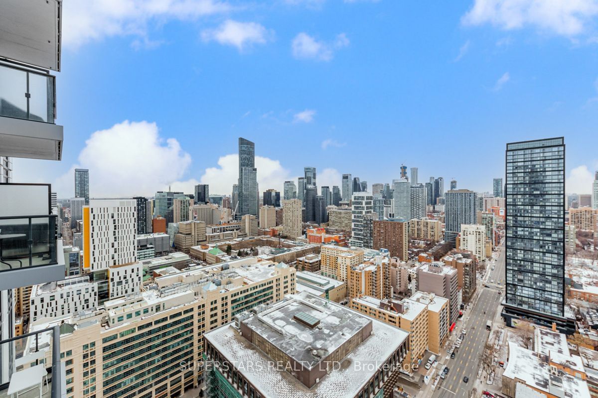 251 Jarvis St, unit 3812 for sale