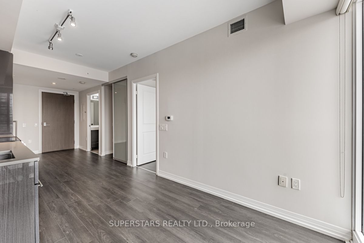 251 Jarvis St, unit 3812 for sale