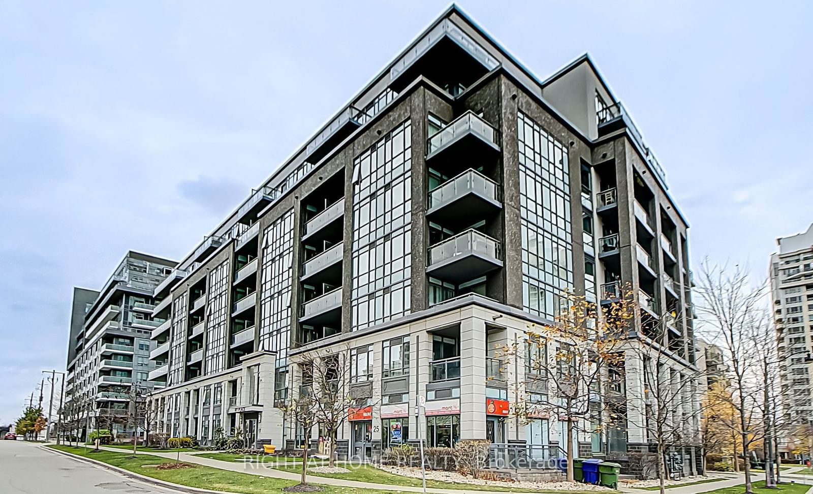 17 Kenaston Gdns, unit 605 for rent