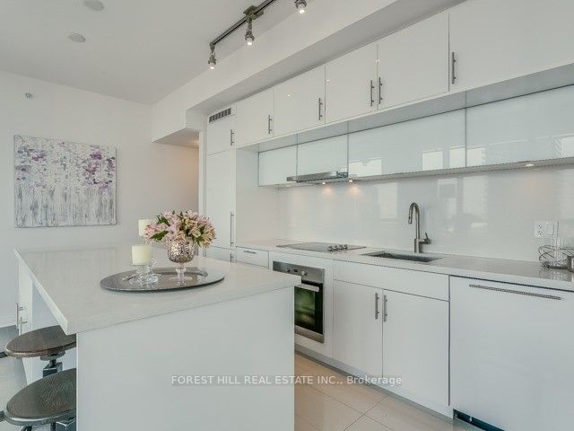 8 Mercer St S, unit 2605 for rent