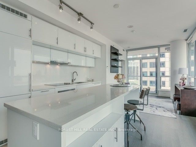 8 Mercer St S, unit 2605 for rent