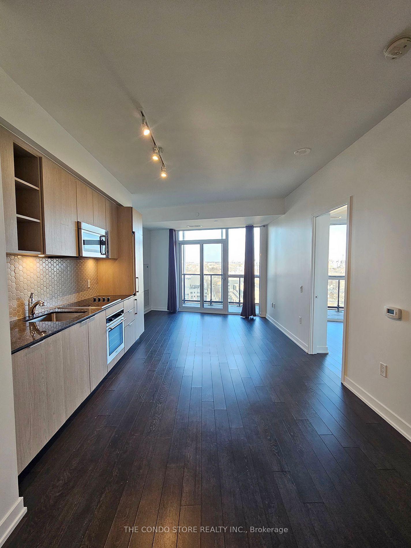 50 Ordnance St, unit 1507 for rent