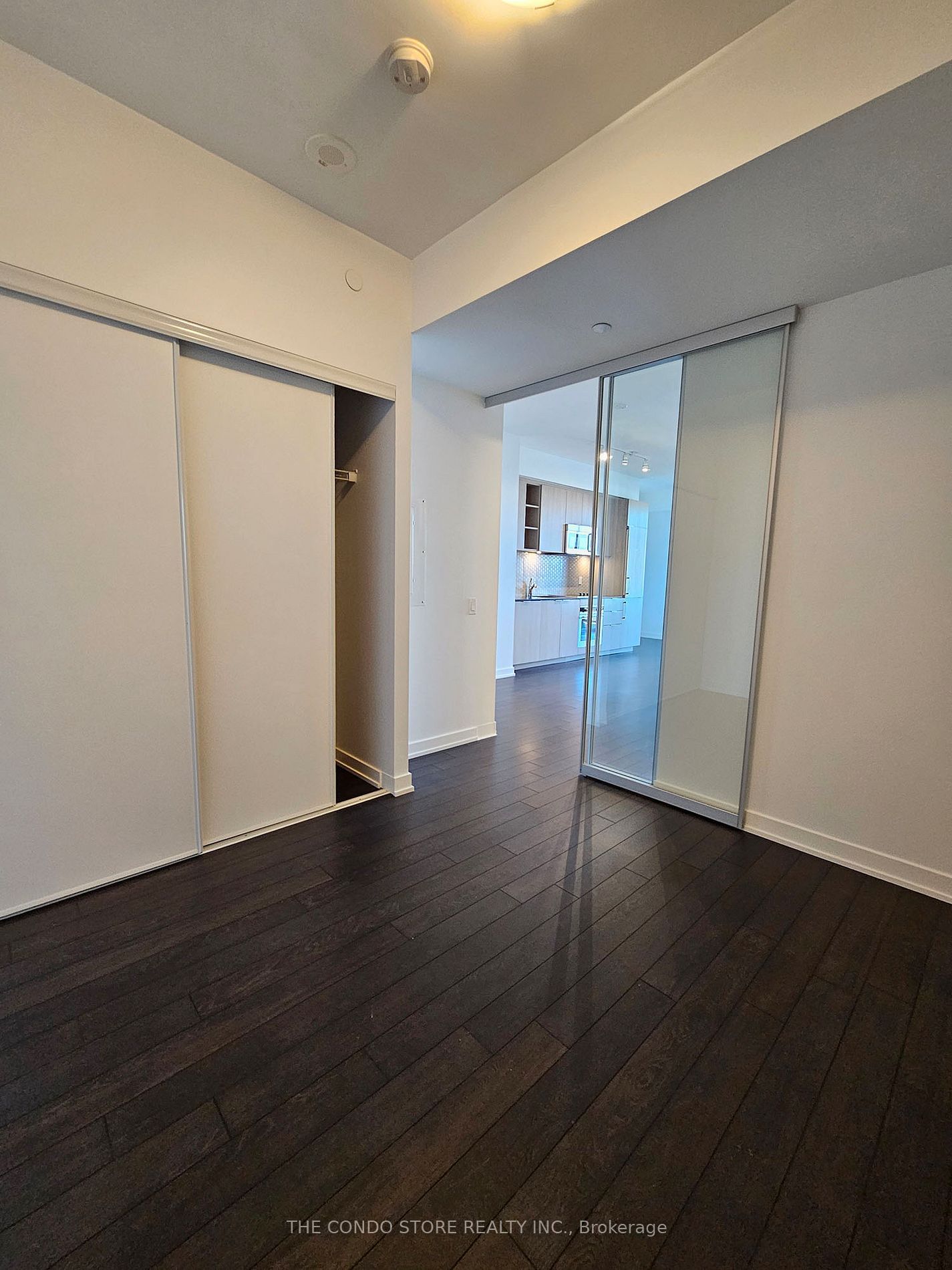 50 Ordnance St, unit 1507 for rent