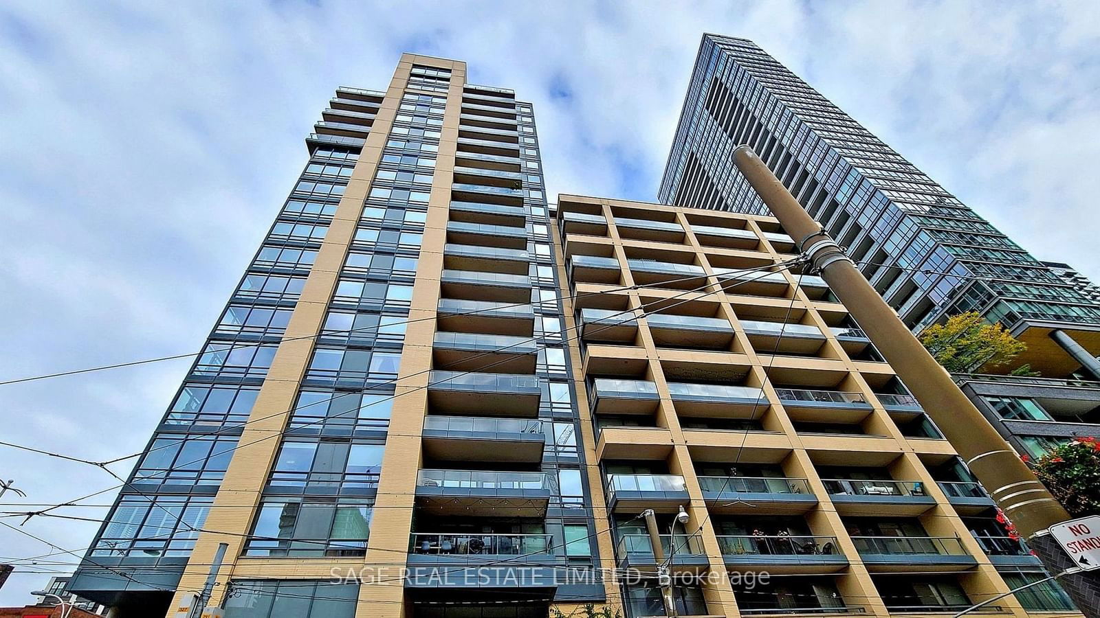 438 King St W, unit 1406 for rent