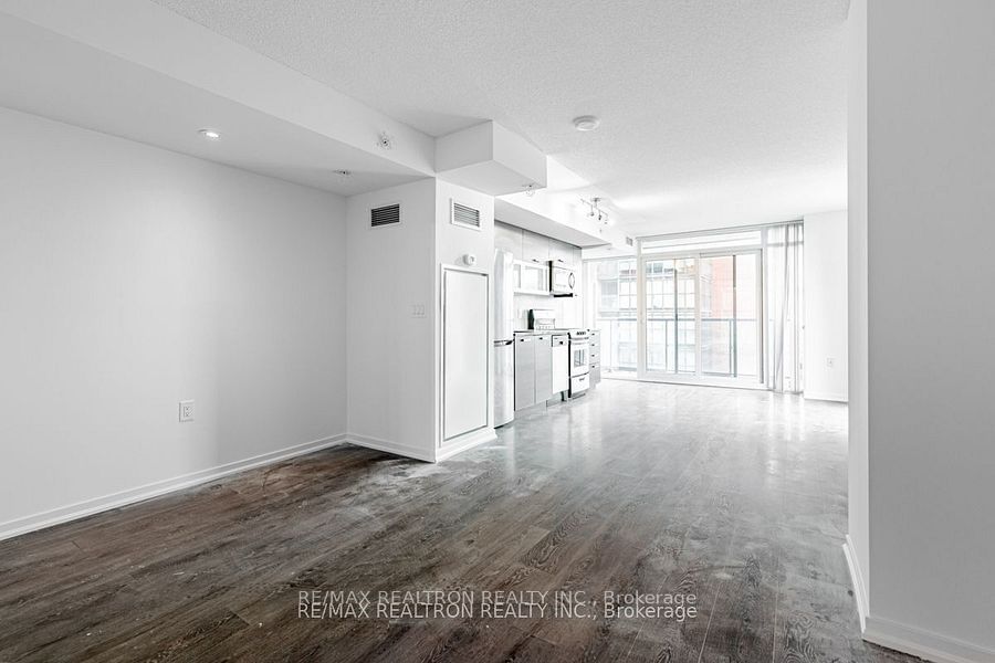 36 Lisgar St E, unit 1015E for rent