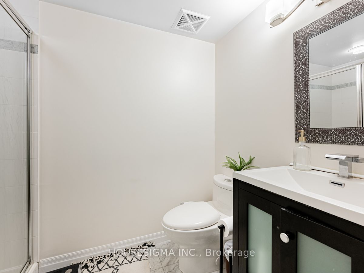 16 Yonge St, unit 1911 for rent