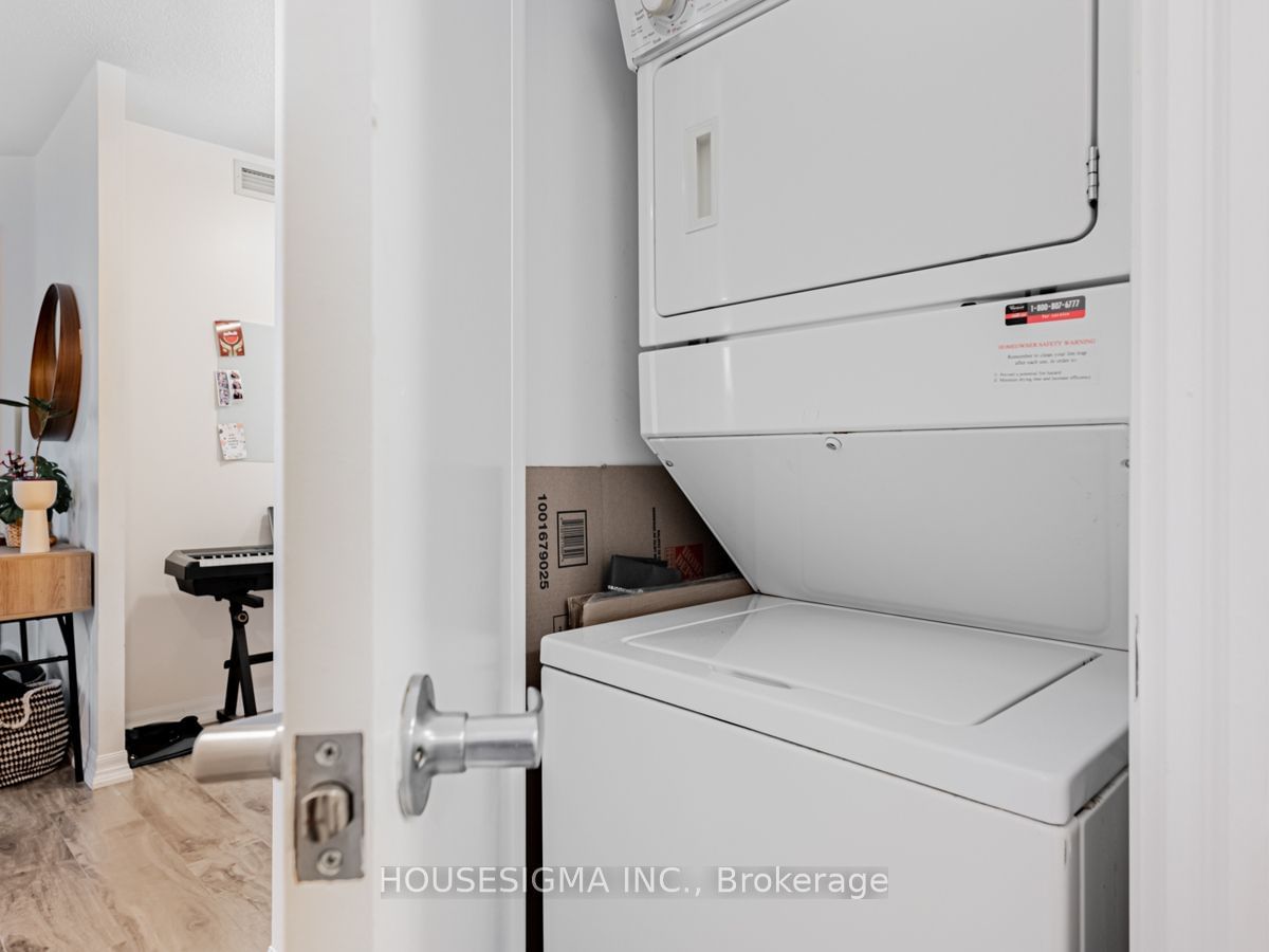 16 Yonge St, unit 1911 for rent