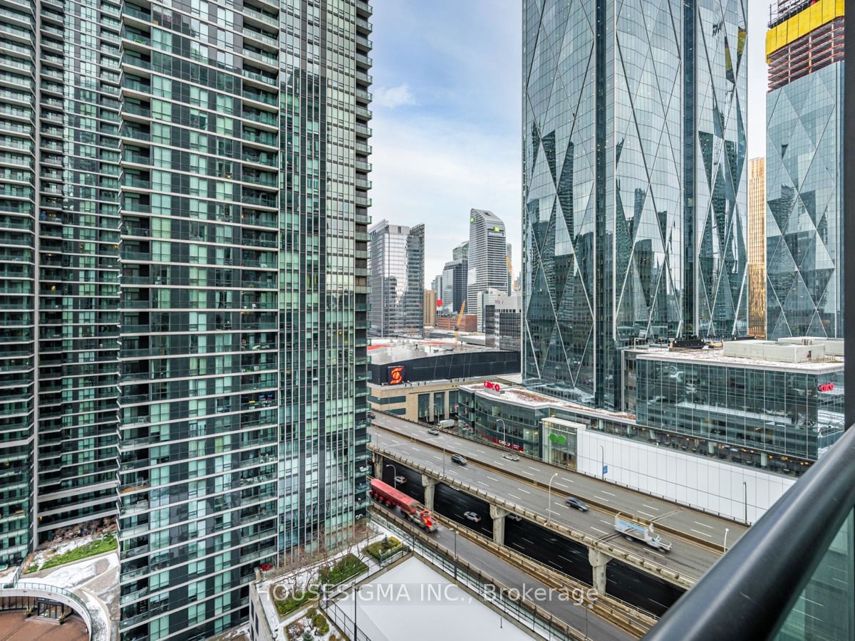 16 Yonge St, unit 1911 for rent