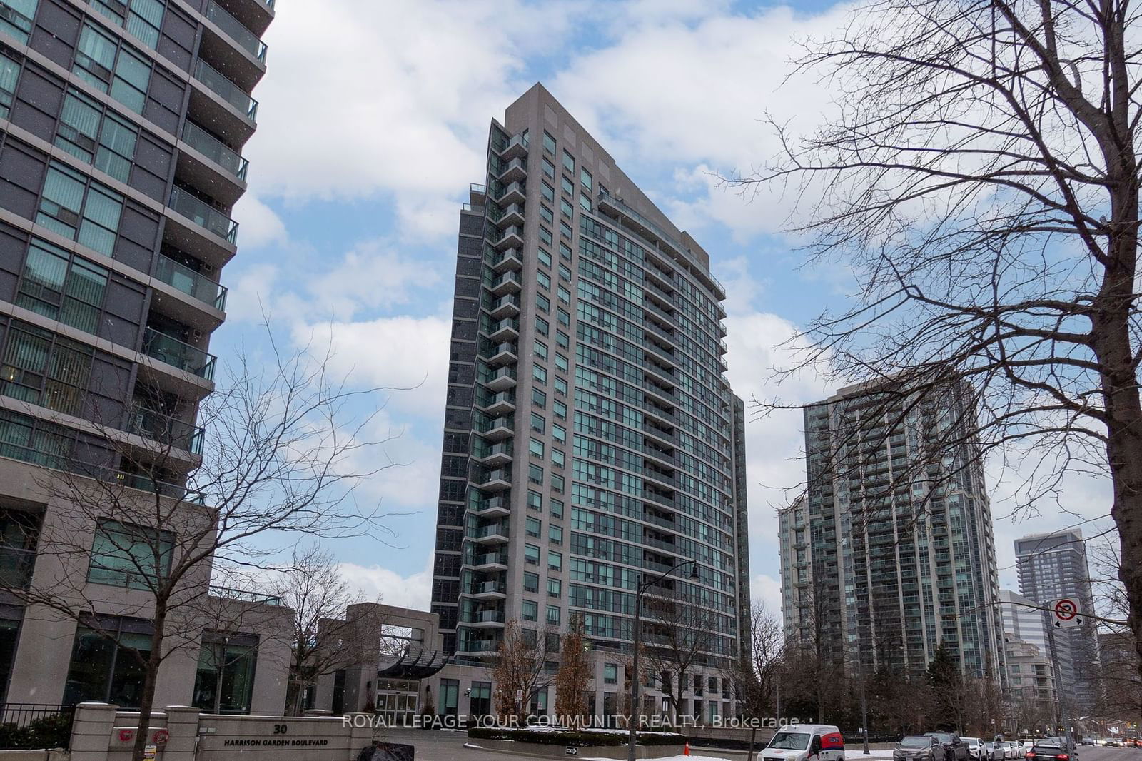 28 Harrison Garden Blvd, unit 1606 for rent