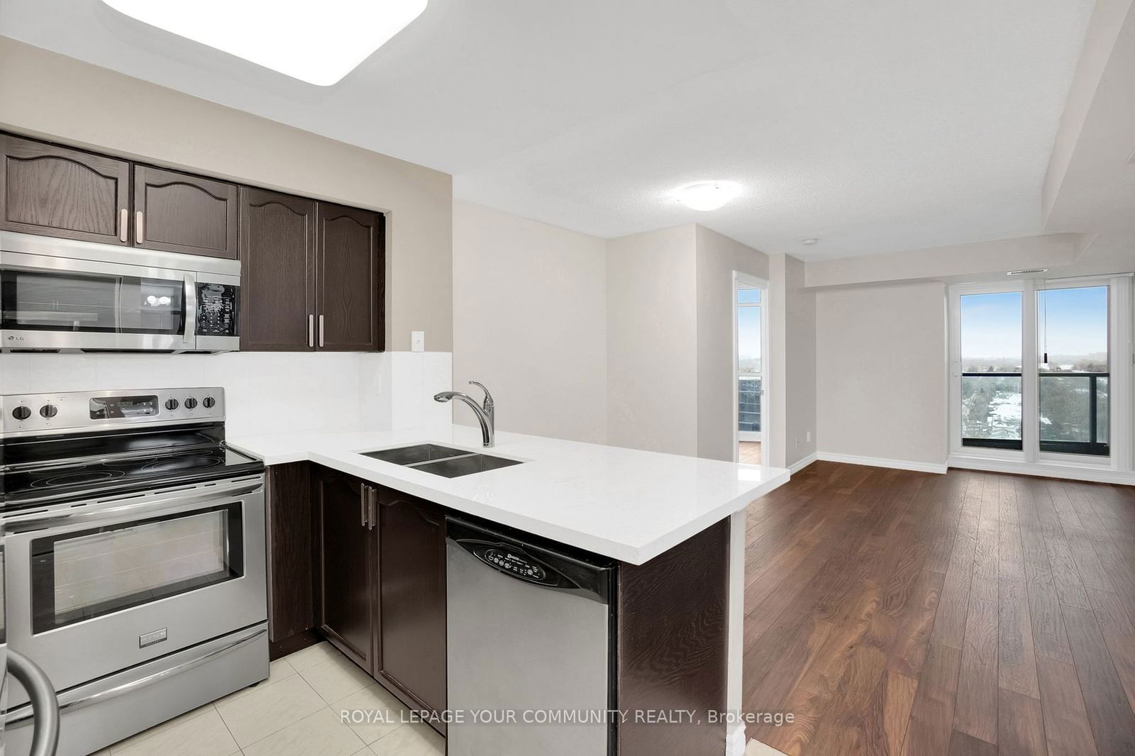 28 Harrison Garden Blvd, unit 1606 for rent