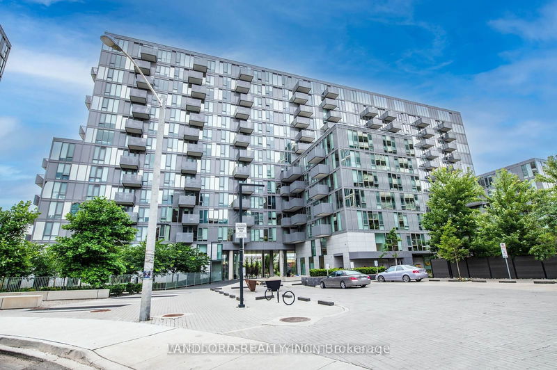 38 Monte Kwinter Crt, unit 322 for rent