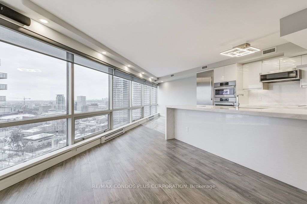 1001 Bay St, unit 3211 for sale