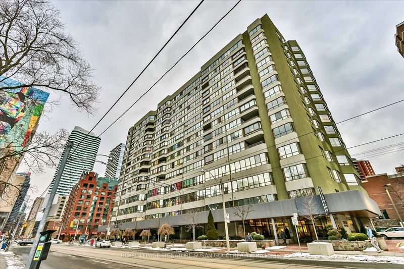 130 Carlton St, unit 810 for sale