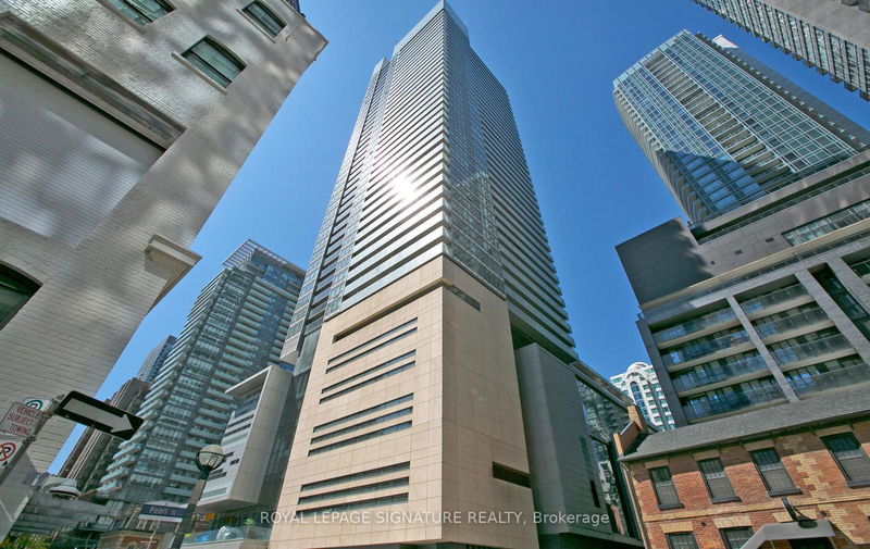 80 John St, unit 1107 for rent