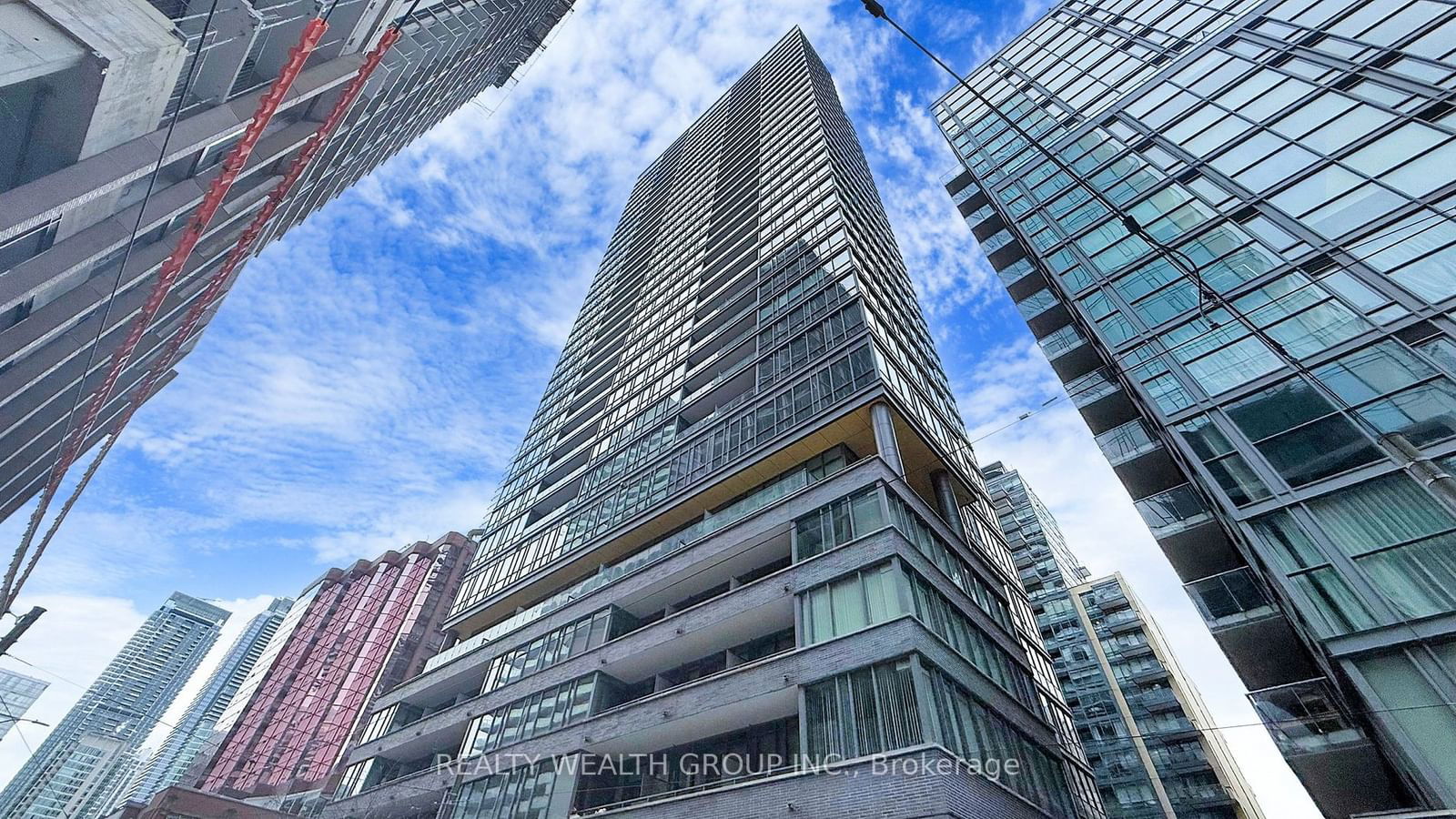 8 Charlotte St, unit 2709 for sale