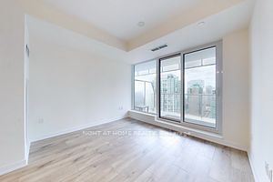 28 Freeland St, unit 1803 for rent