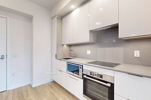 28 Freeland St, unit 1803 for rent