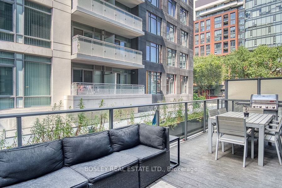 650 King St W, unit 205 for rent