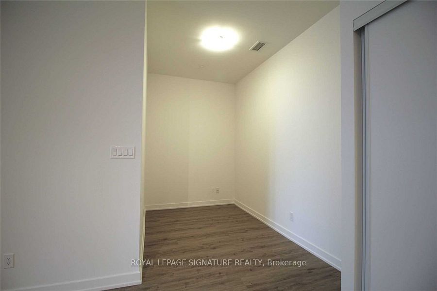 50 Ordnance St, unit 217 for rent