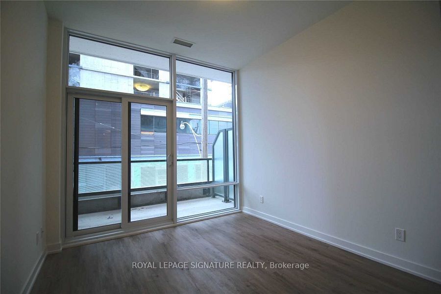 50 Ordnance St, unit 217 for rent