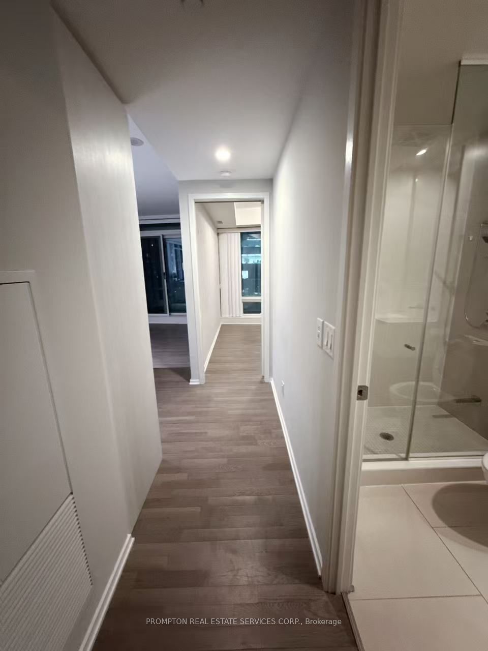 1 Bloor St, unit 3110 for rent