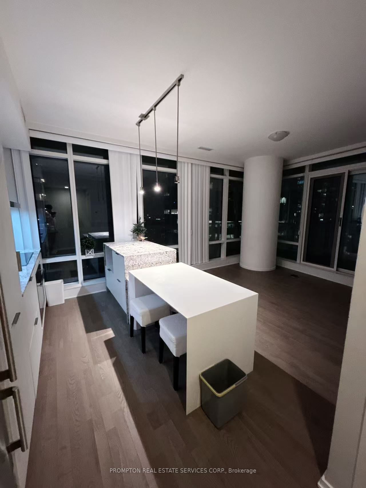 1 Bloor St, unit 3110 for rent