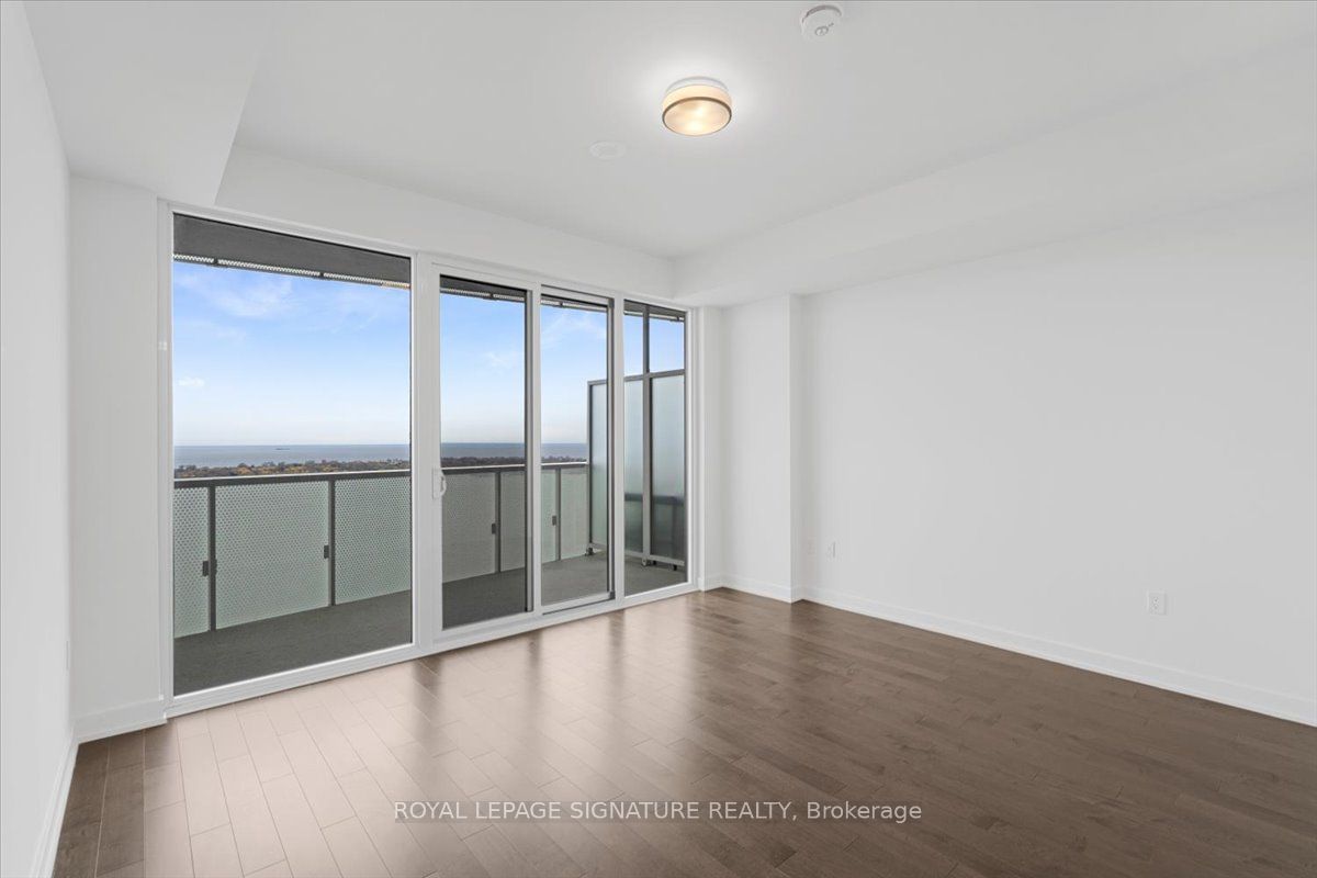 15 Queens Quay E, unit 3402 for rent