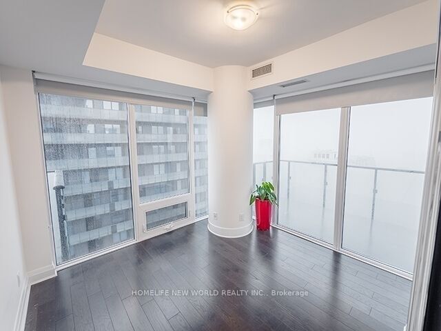 1080 Bay St, unit 4208 for rent